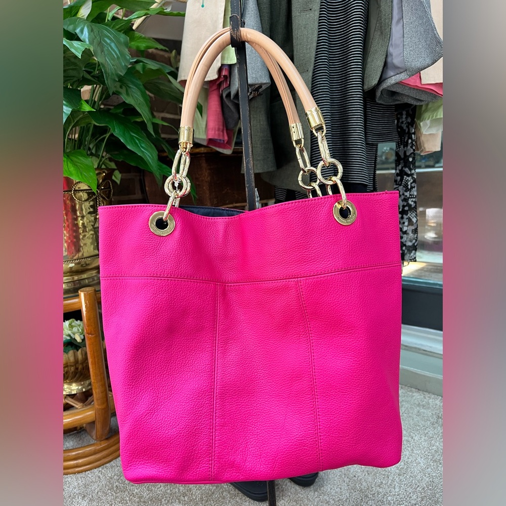 Tommy Hilfiger Hot Pink Leather Tote Bag - Picture 3 of 11